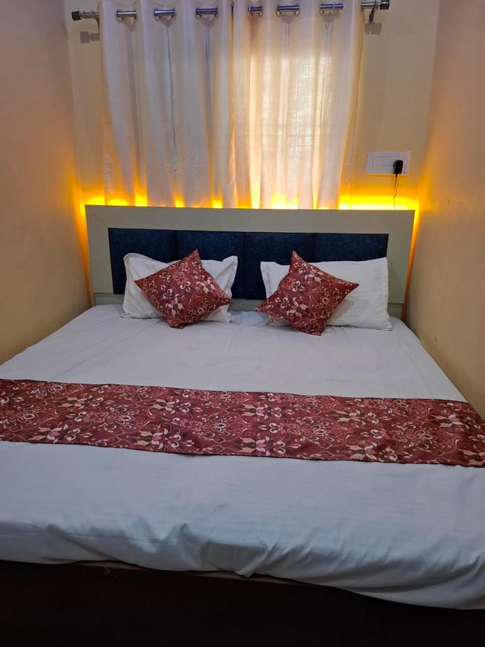 Hotel Sgh Subhadra Guest House Ayodhya Exterior photo